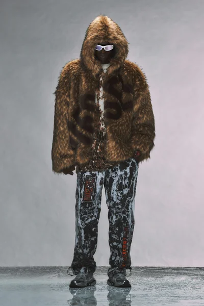 Look 54